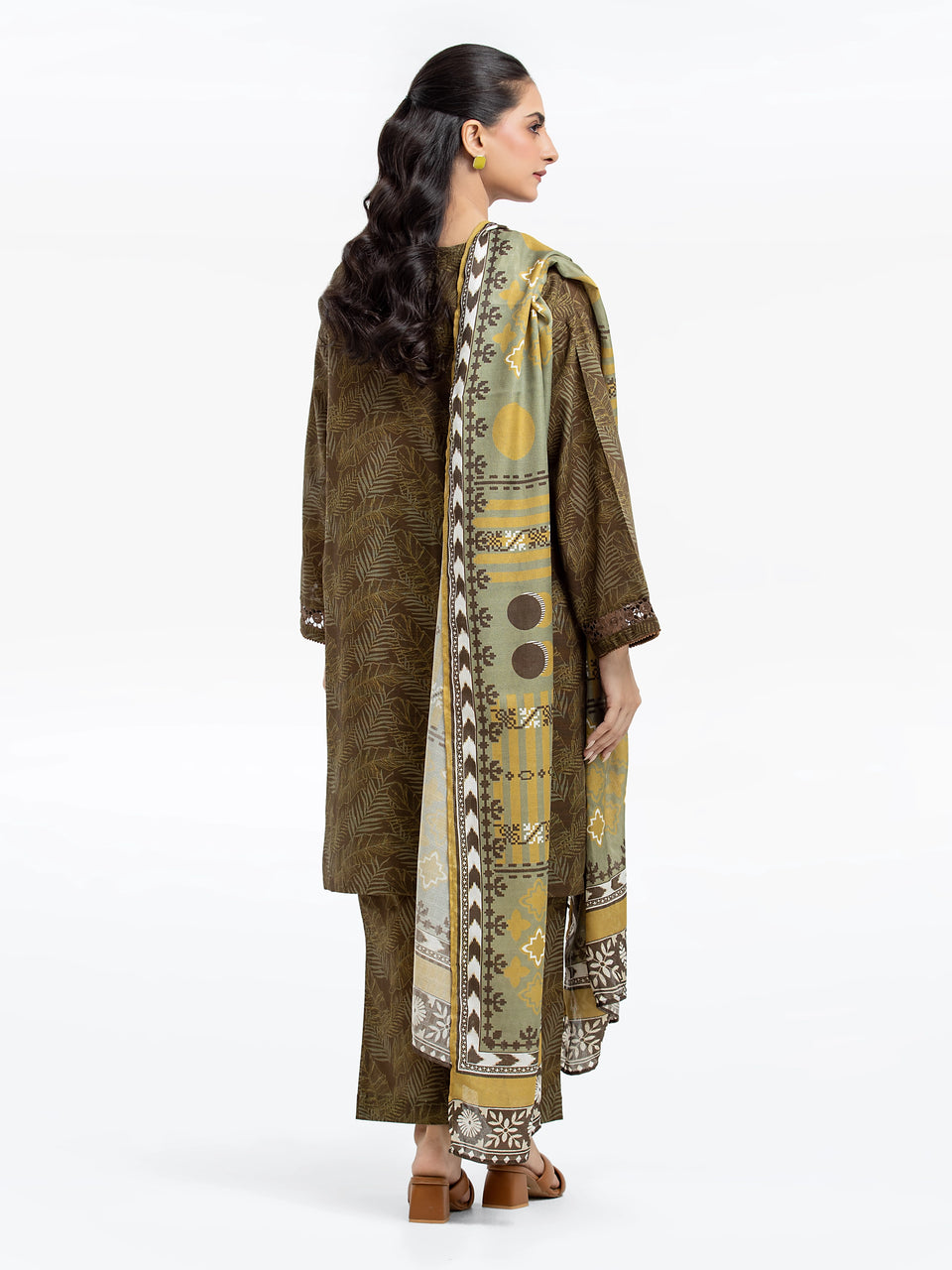 Pret 3Pc Printed Khaddar Suit