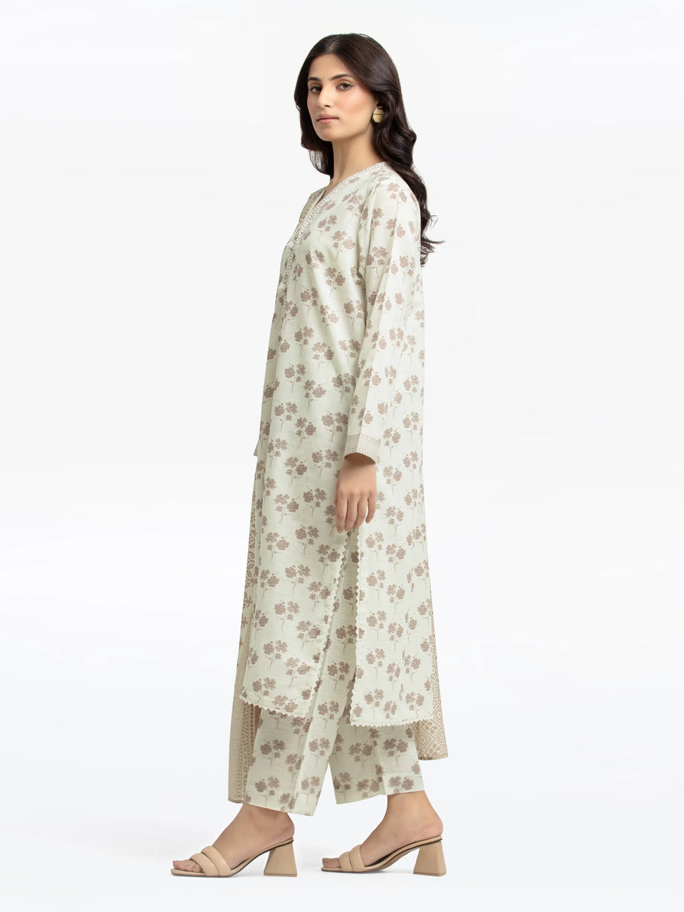 Pret 3Pc Printed Khaddar Suit